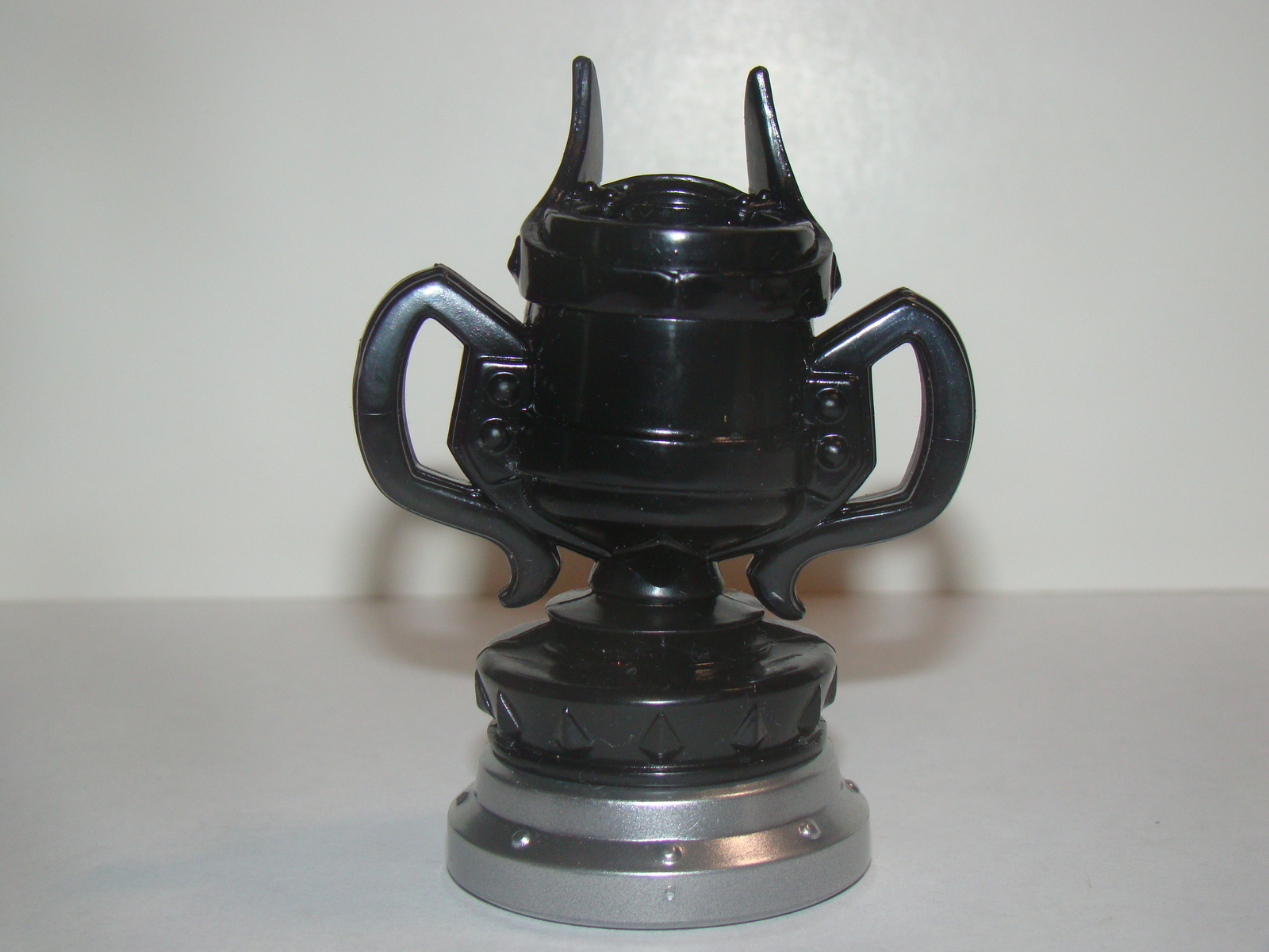 Skylanders Superchargers Kaos Trophy Model 87606888 Other Video