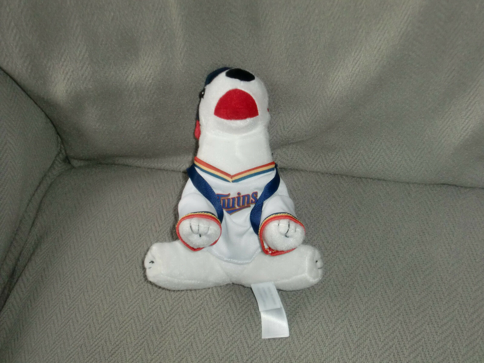 Plush Minnesota Twins Dog Bullseye 2015 Target Edition 1