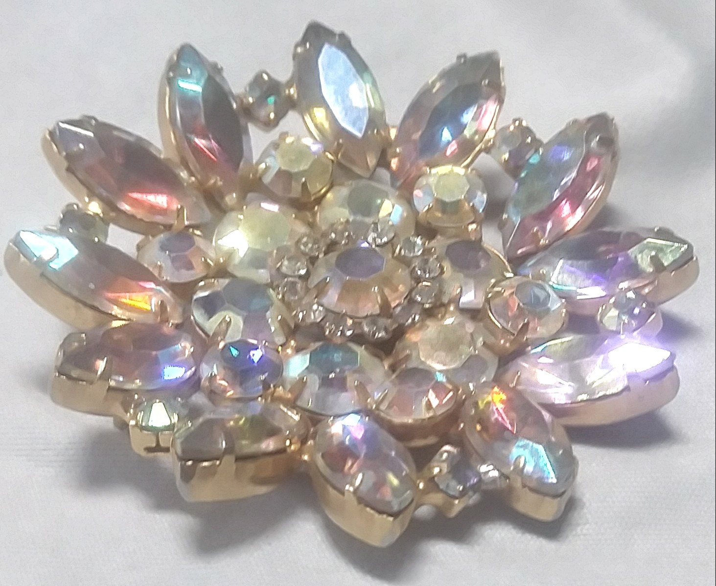 Art Glass and Aurora Borealis Rhinestone Brooch Juliana Pink Rhinestones