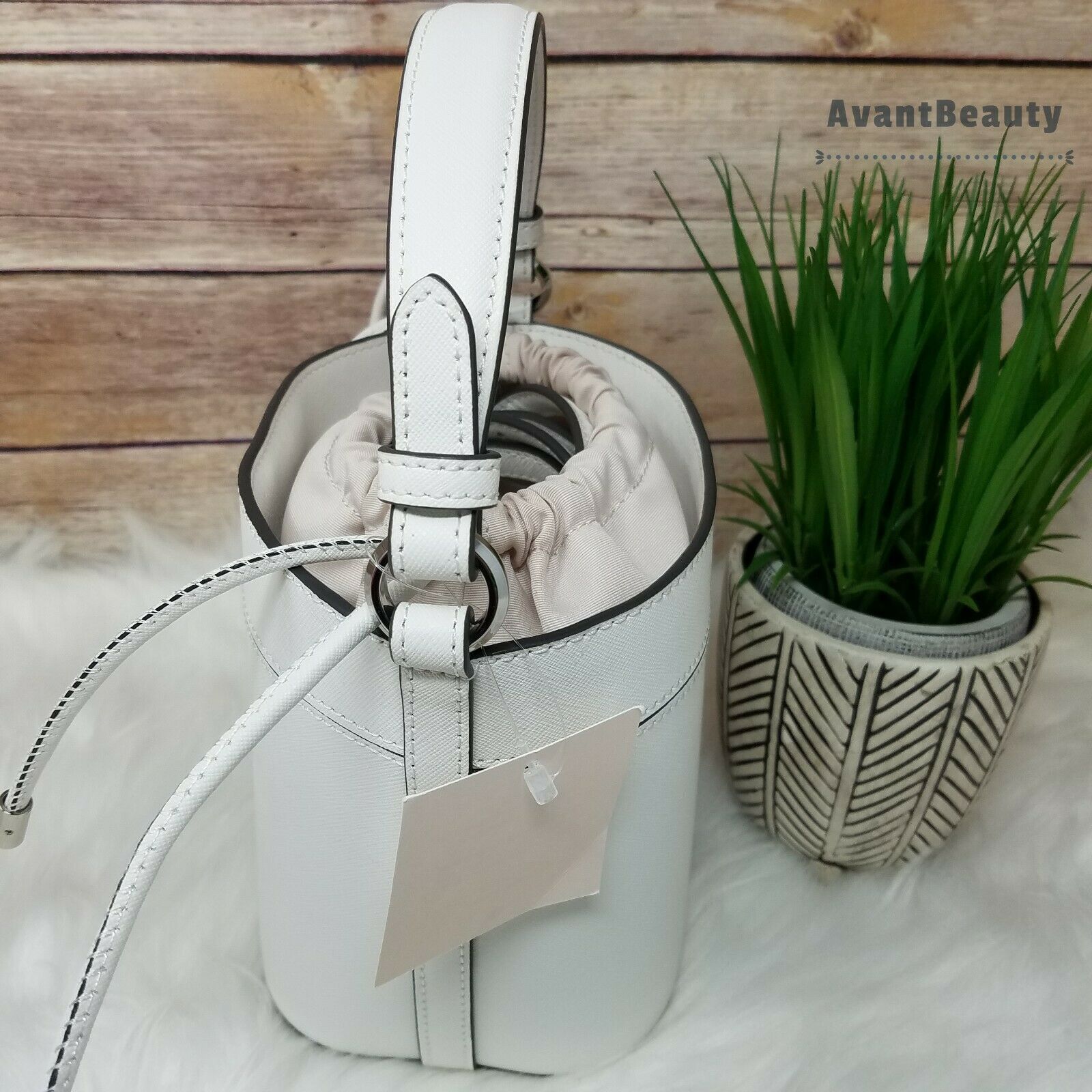kate spade cameron monotone small bucket bag