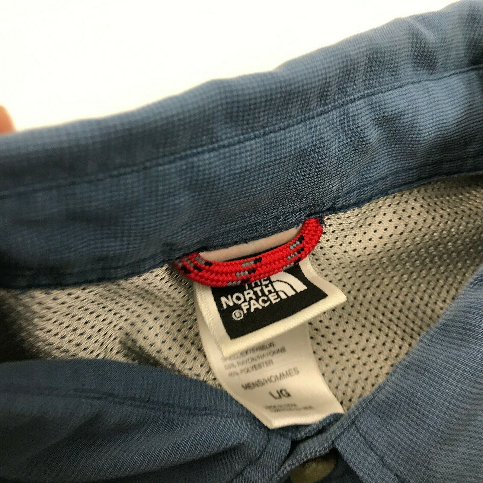 The North Face Button Up Shirt Size Large L Adult Blue Short Sleeve Zip Pocket Casual Shirts