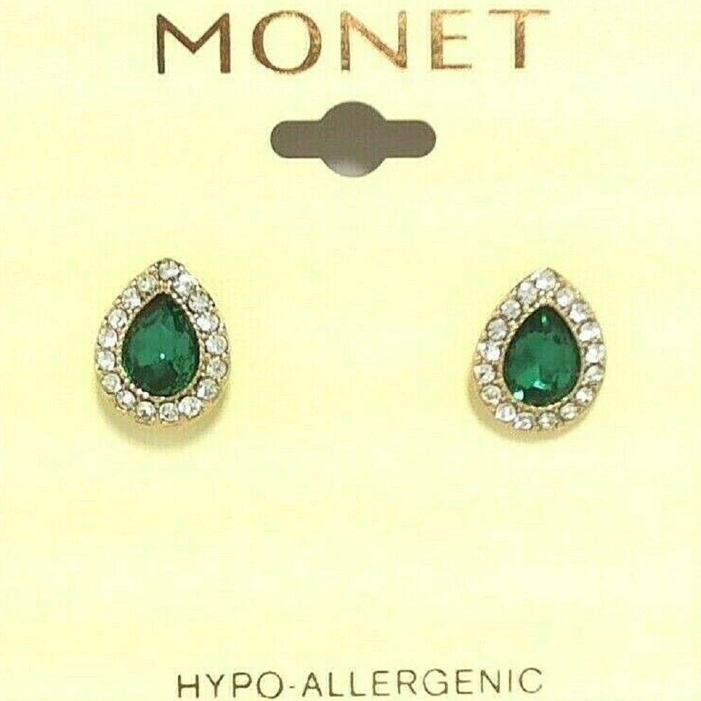 Jewelry Womens Gold Tone & Green Stud Earrings 325 Earrings