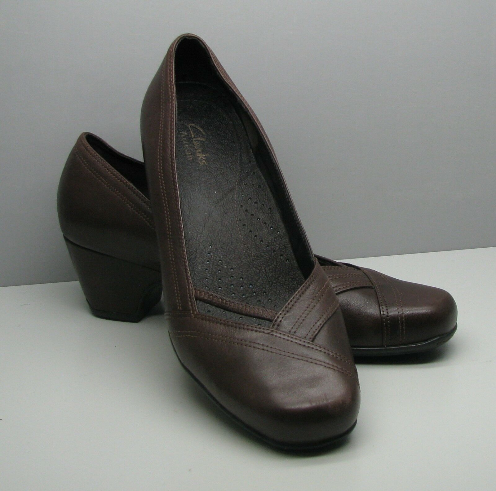 Clarks Shoes: listings