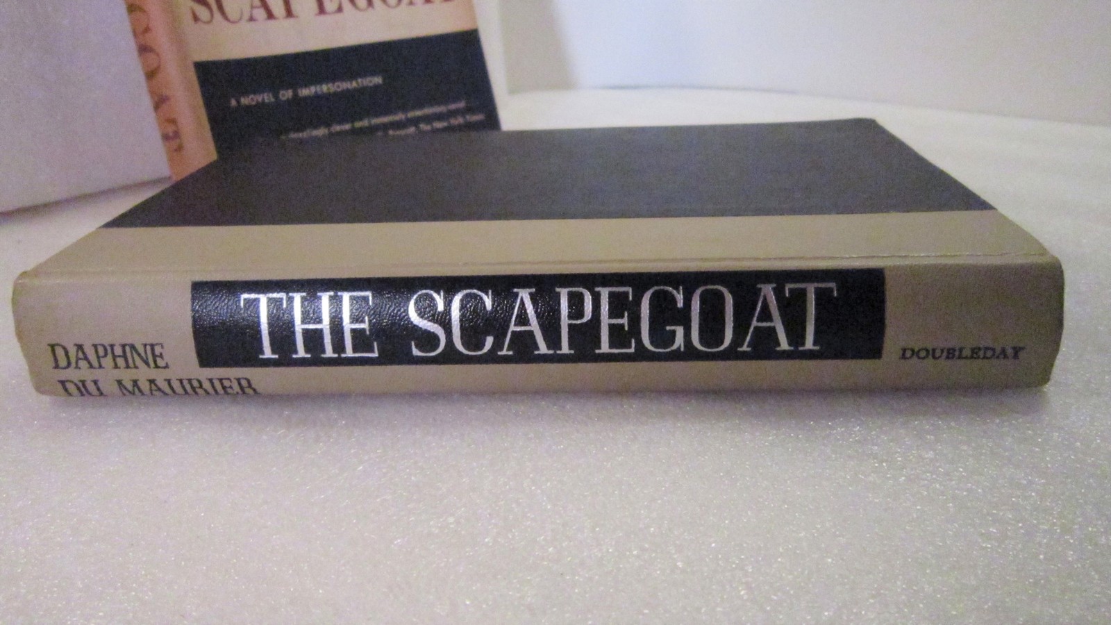 The Scapegoat 1957 Daphne du Maurier - Fiction & Literature