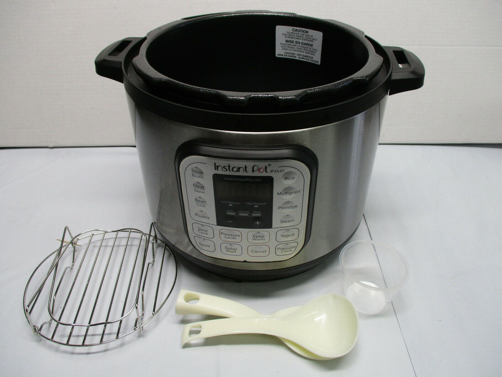 REPLACEMENT Instant Pot IPDuo80 8 Quart Pressure Cooker (NO LID OR