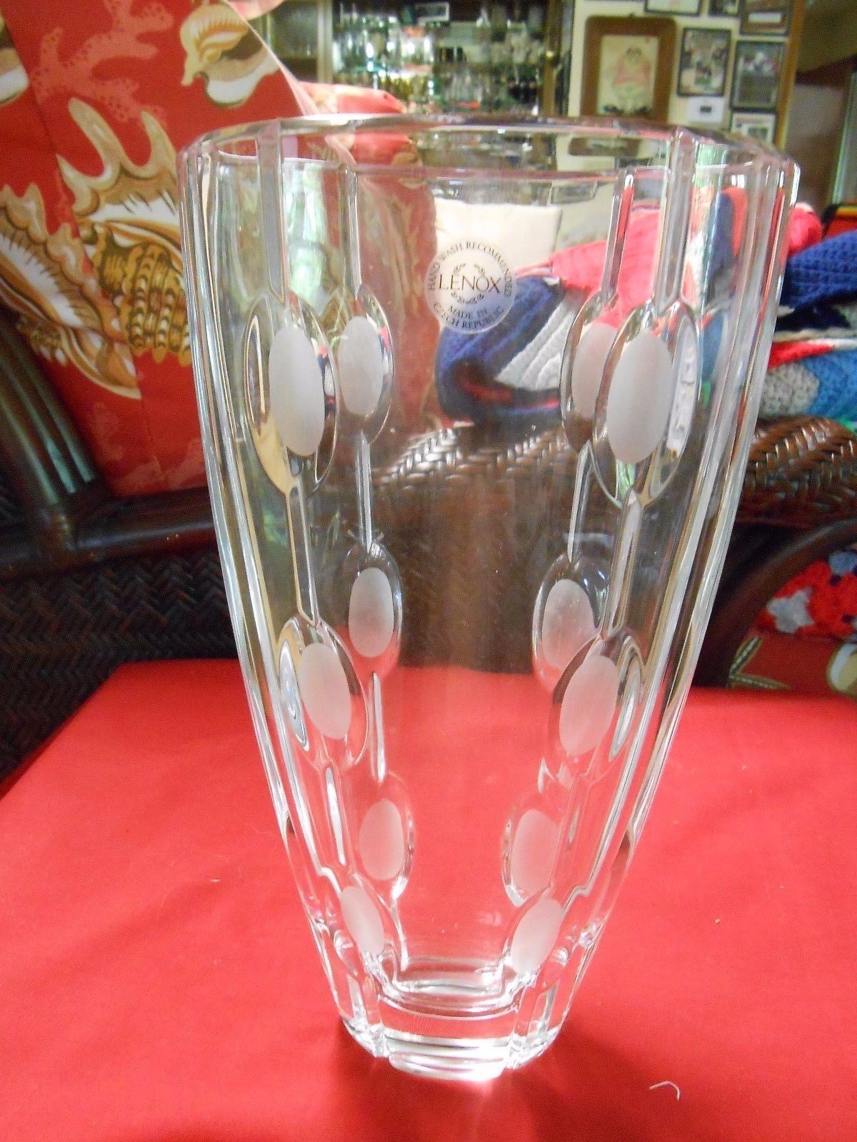 Magnificent LENOX Crystal Glass VASE...11" height........SALE Vases