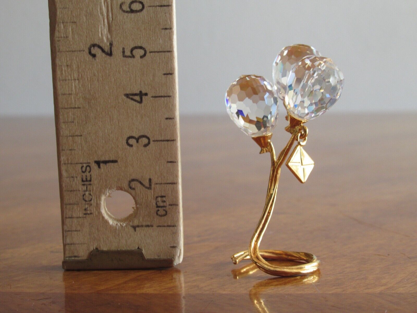 Swarovski Crystal Memories Gold Miniature Ballons Letter 191604 Austria w/Box - $30.00