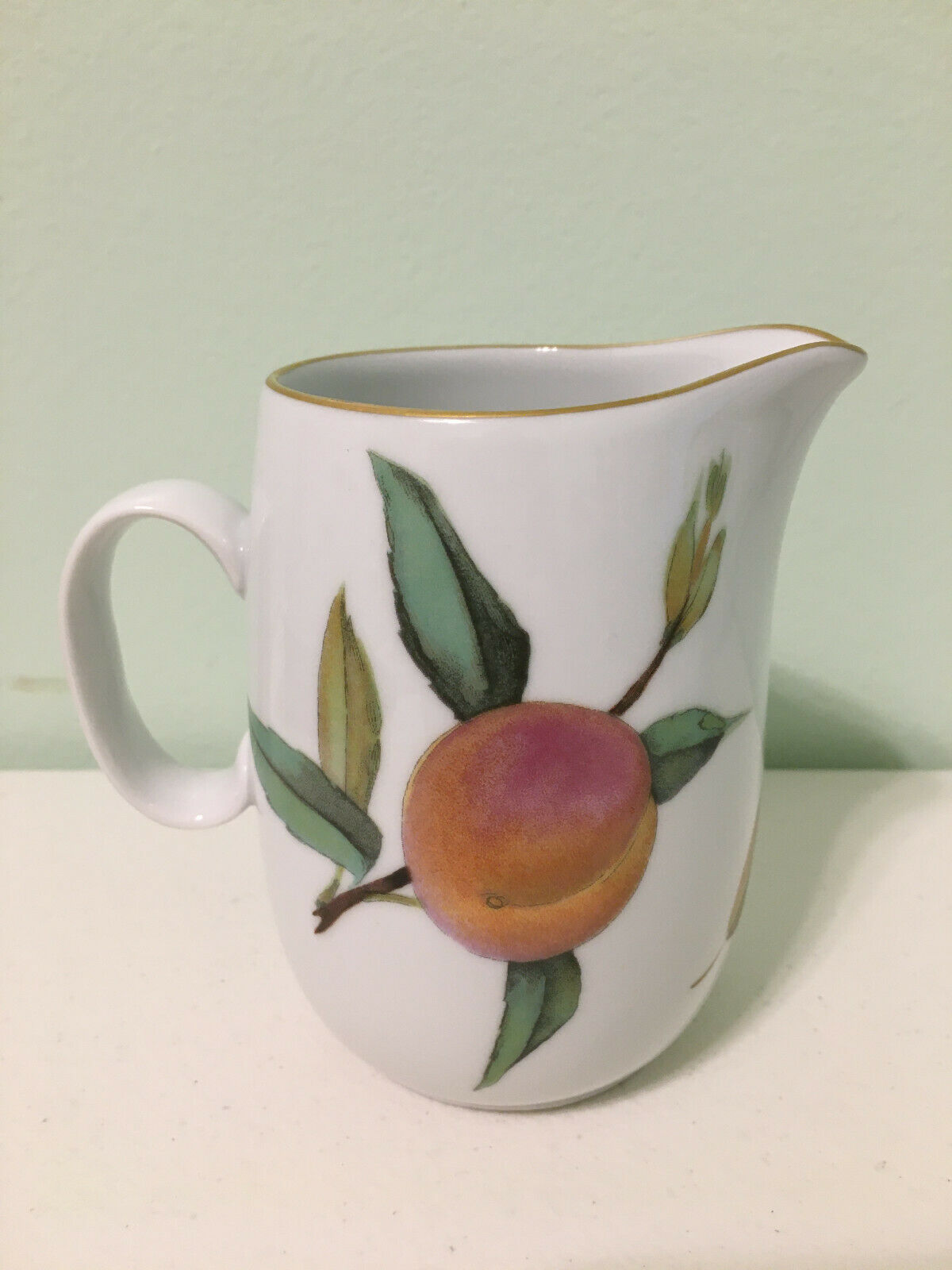 Royal Worcester Evesham Creamer (Pear/Peach); Gold Trim in Fine Porcelain - $24.74
