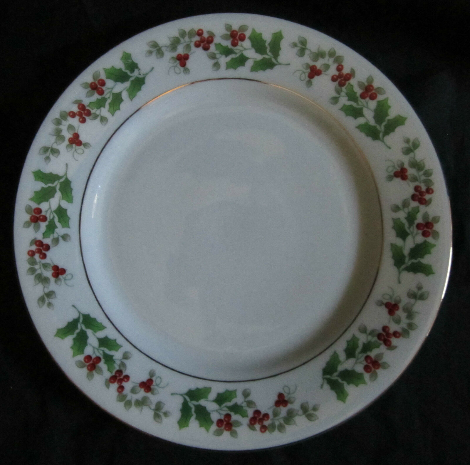 Gibson Designs Holiday Classics Holly Berry China Dark Green Leaves Red Berries - $10.99