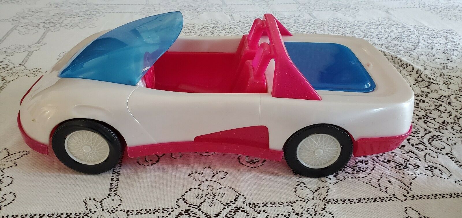 Playskool doll house sports car white pink fun blue wheels toy 1593 vintage 1992 