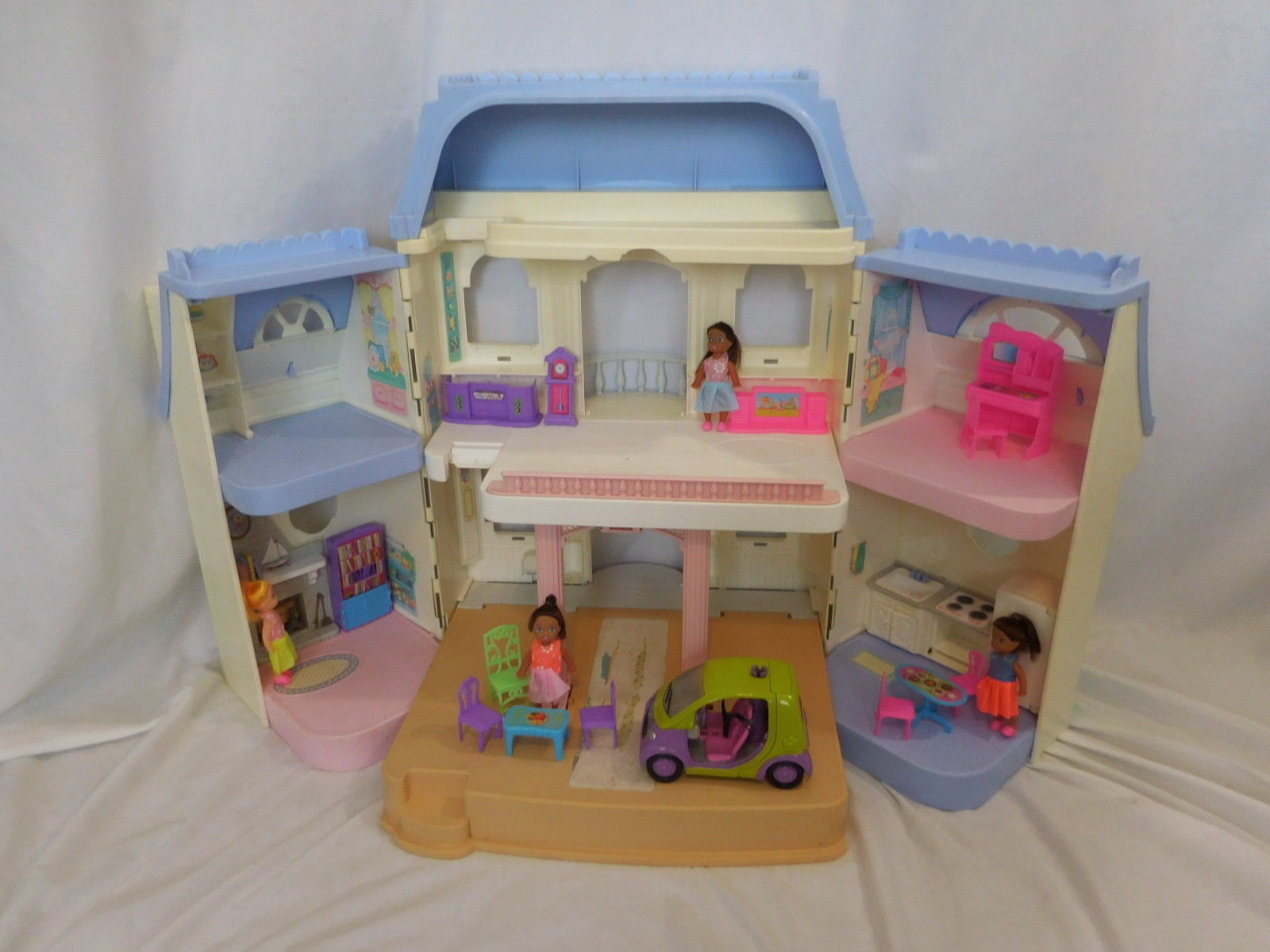 fisher price happy family dollhouse