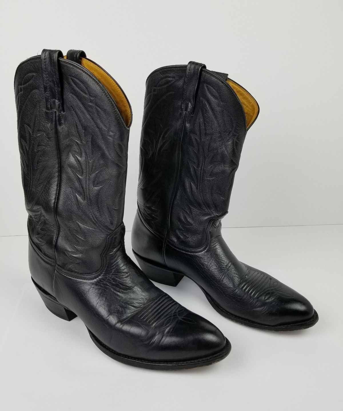 black nocona boots