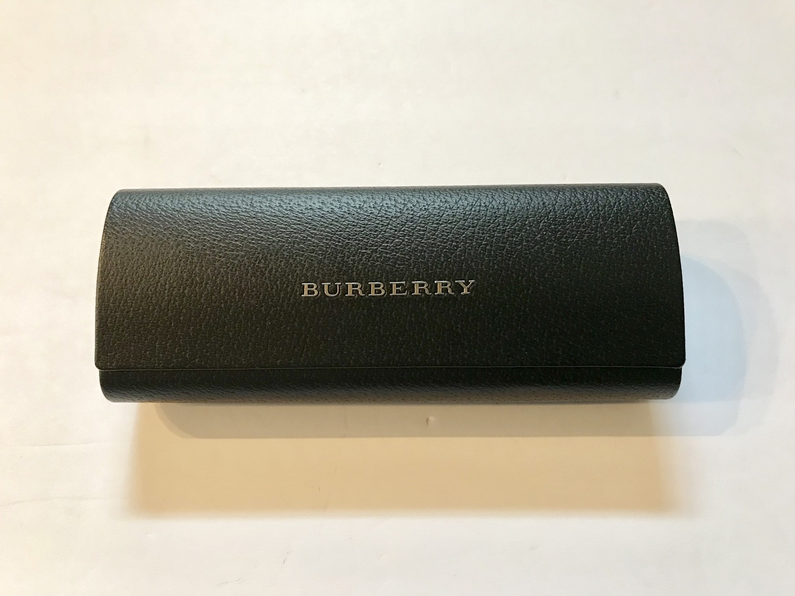 burberry sunglasses case