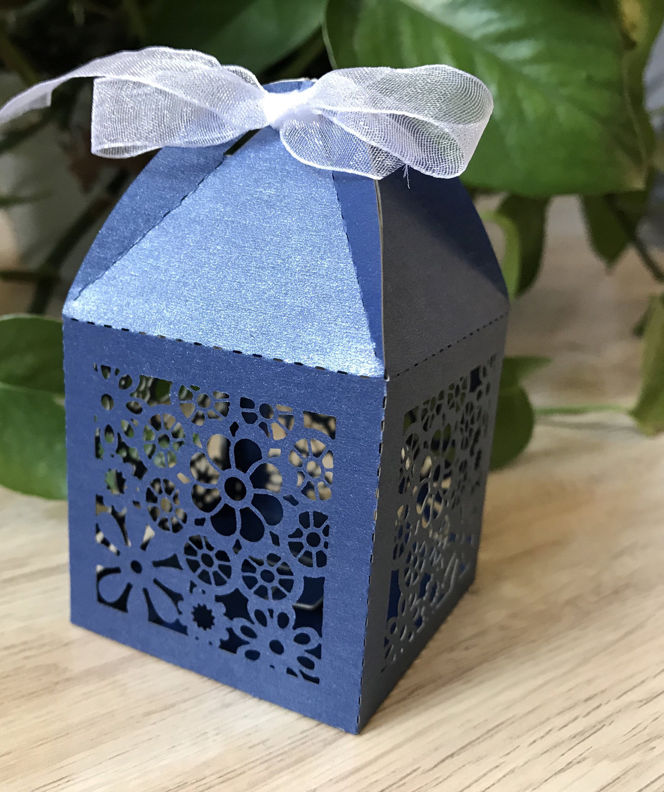 100pcs Navy Blue Laser Cut Gift Packaging Box,Wedding Favor boxes,Chocolate Box