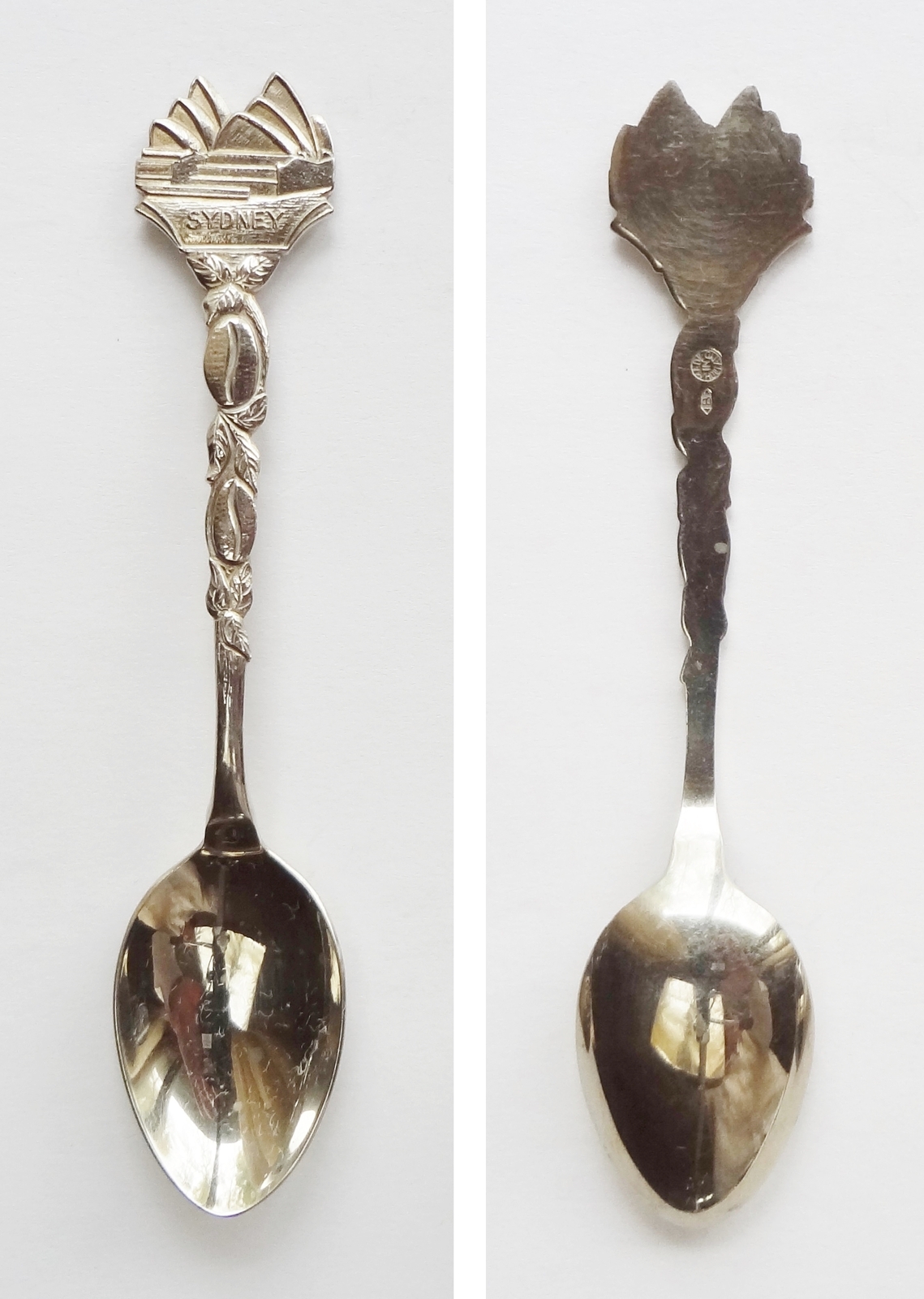 Collector Souvenir Spoon Australia Sydney Opera House Figural