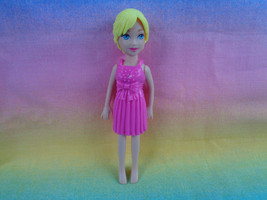 Polly Pocket Mattel Girl Doll Short Blonde Molded Hair Hot Pink Dress - $2.54