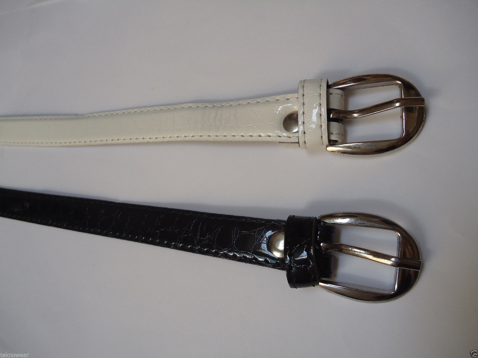 Belts With Round Metal Buckle & Loop Belts
