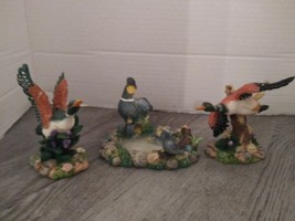 Set of 3 Duck Figurines - £7.61 GBP