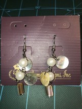Premier Designs &quot;Coastal&quot; Earrings shell, faux pearls New In Box - $8.90