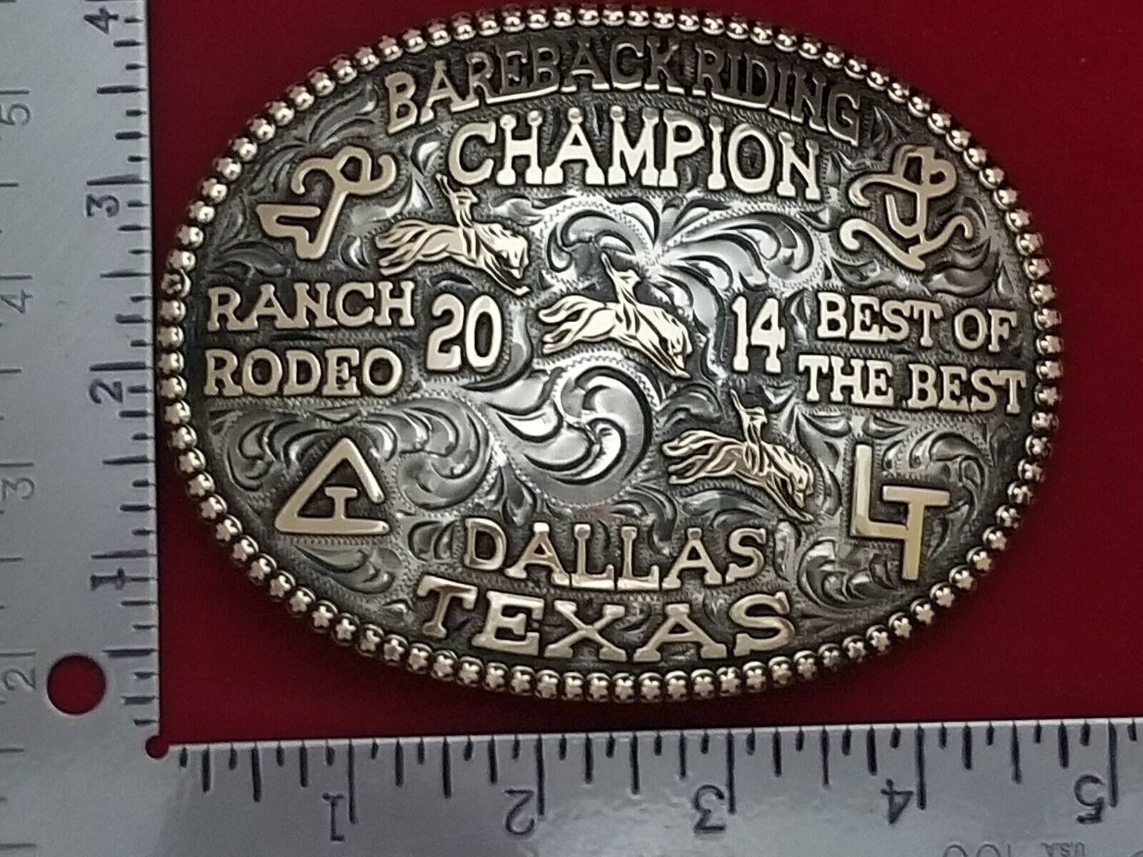 2014 RODEO TROPHY BELT BUCKLEDALLAS TEXAS BAREBACK CHAMPION VINTAGE