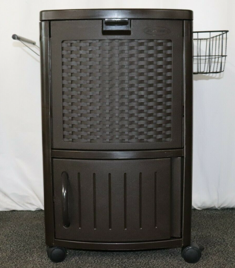 Suncast DCCW3000 Resin Wicker Cooler 248.33 Coolers & Ice Chests