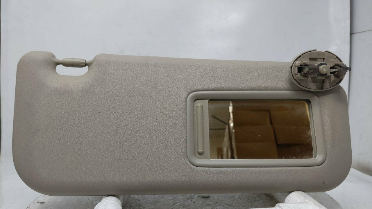 20062010 TOYOTA YARIS Passenger Right Sun Visor Sunvisor Tan 44034
