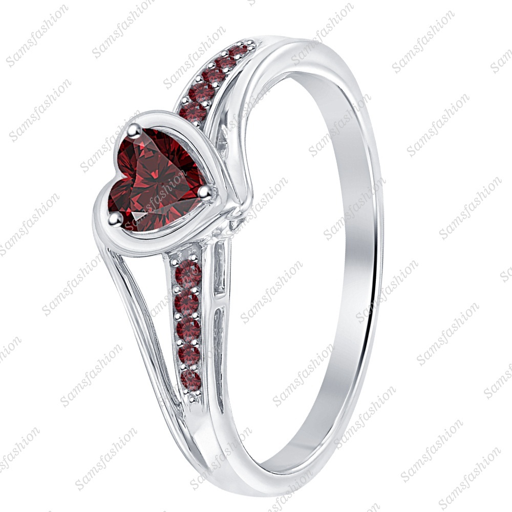 Lovely Heart Shaped Red Garnet .925 Sterling Silver Wedding Promise Ring Women's