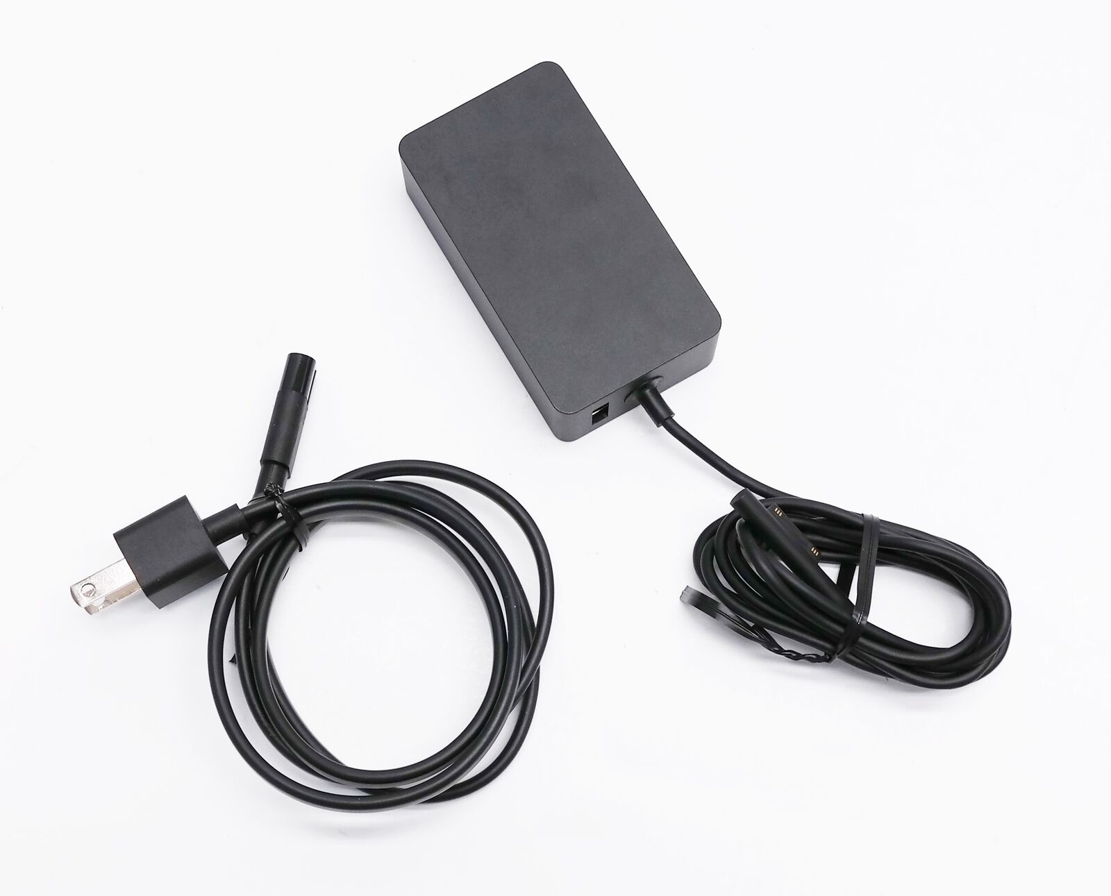 Microsoft Surface 1706 65W Power Supply for Surface Pro 3/4, Surface