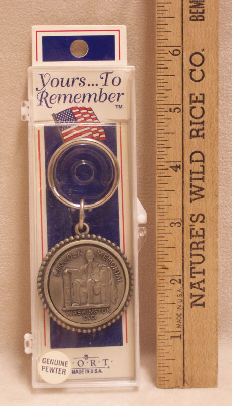 The Pentagon Washington Antique Brass Souvenir Key Chain