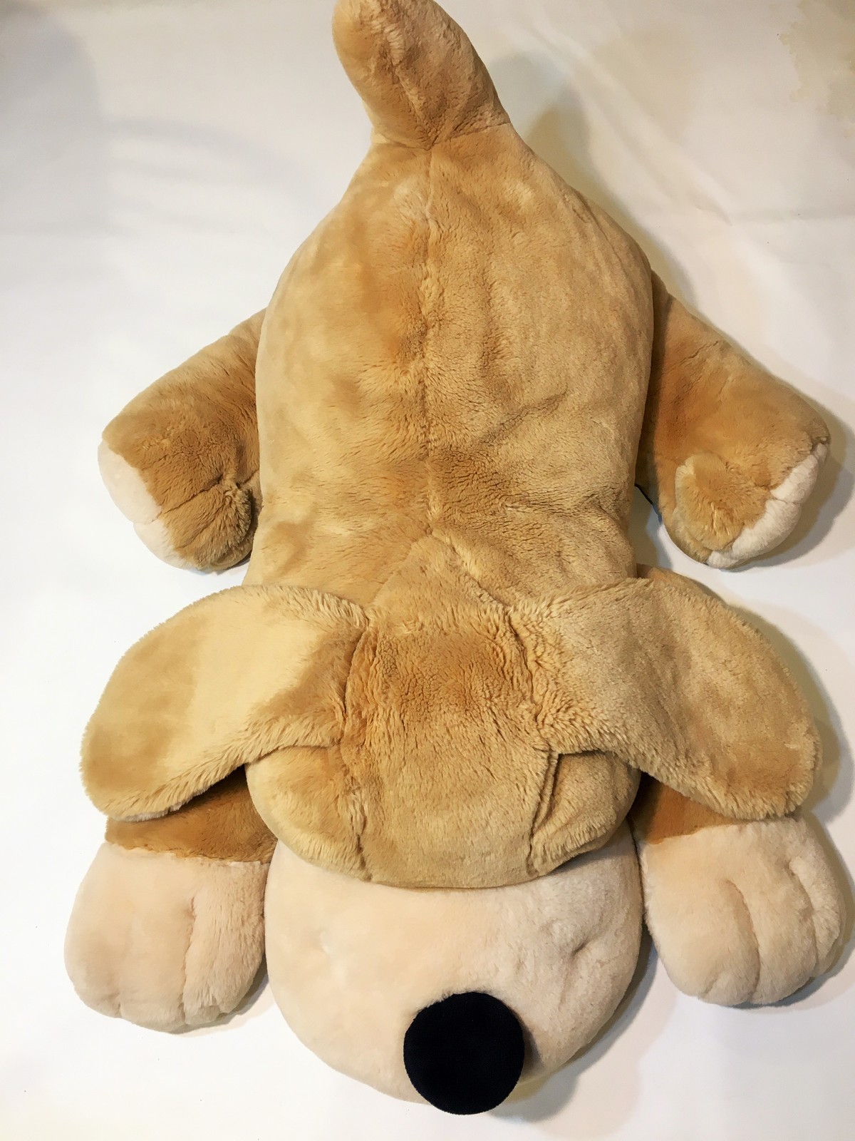 fao schwarz stuffed animal dog