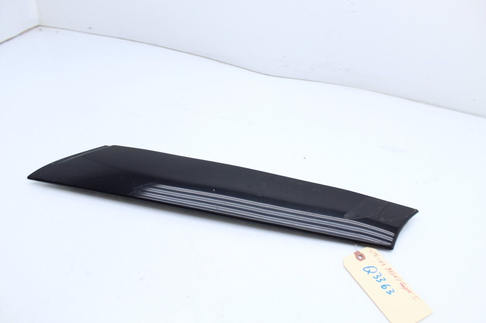 0713 MINI COOPER S FRONT RIGHT PASSENGER DOOR EXTERIOR MOLDING TRIM