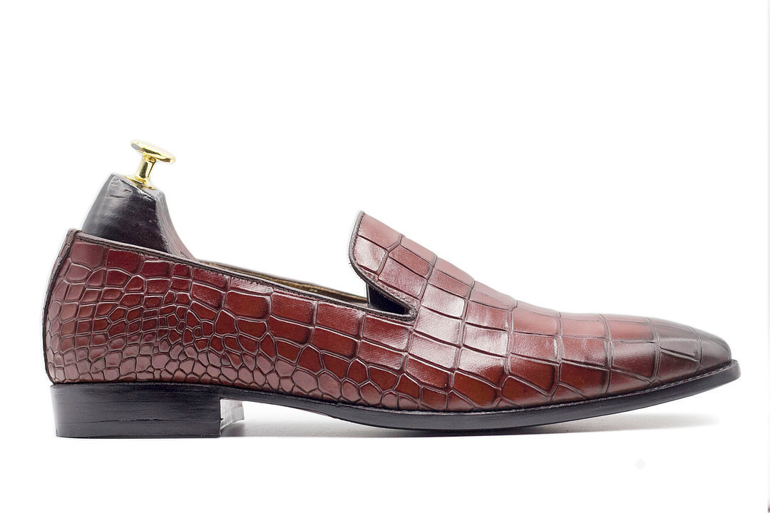 Mens Handmade Burgundy Alligator Textured Leather Loafers, Fashion Party Loafers