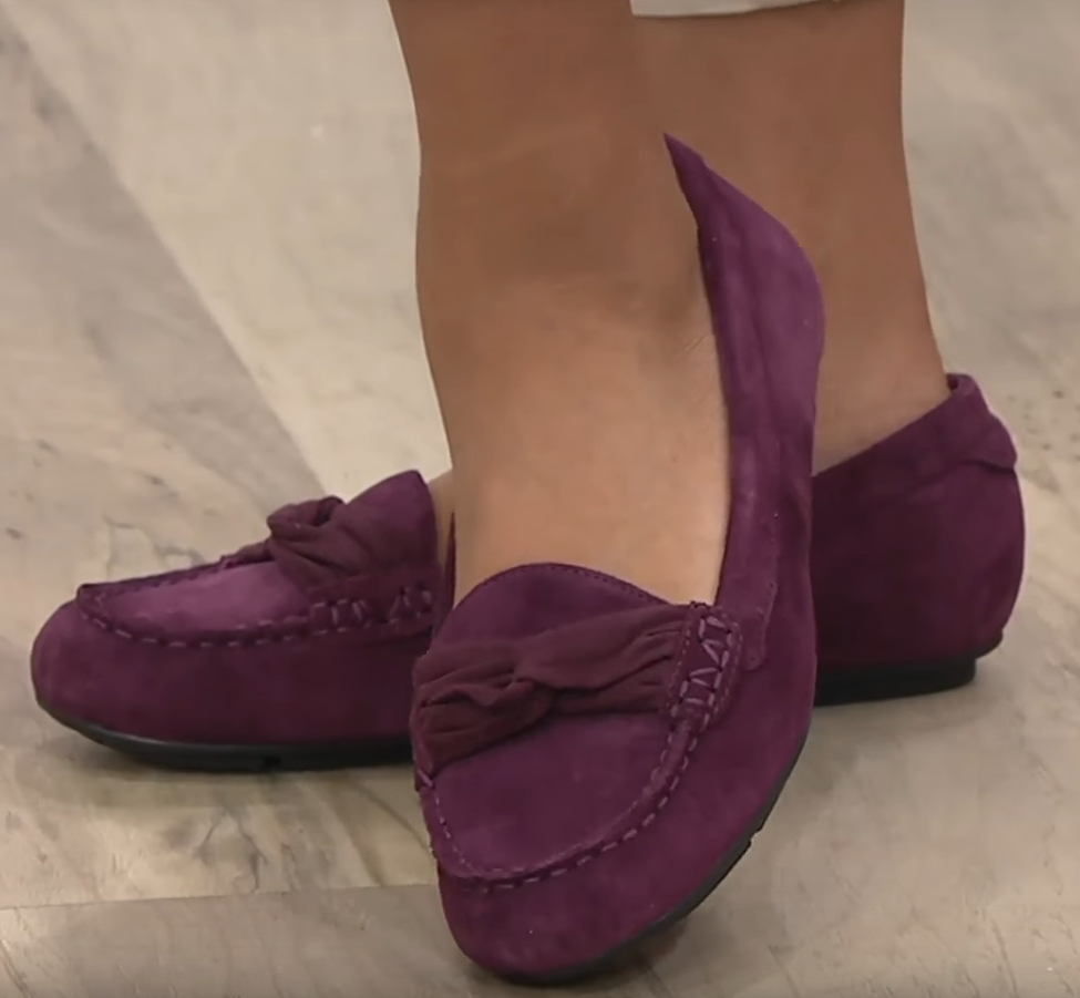 vionic suede moccasins norah