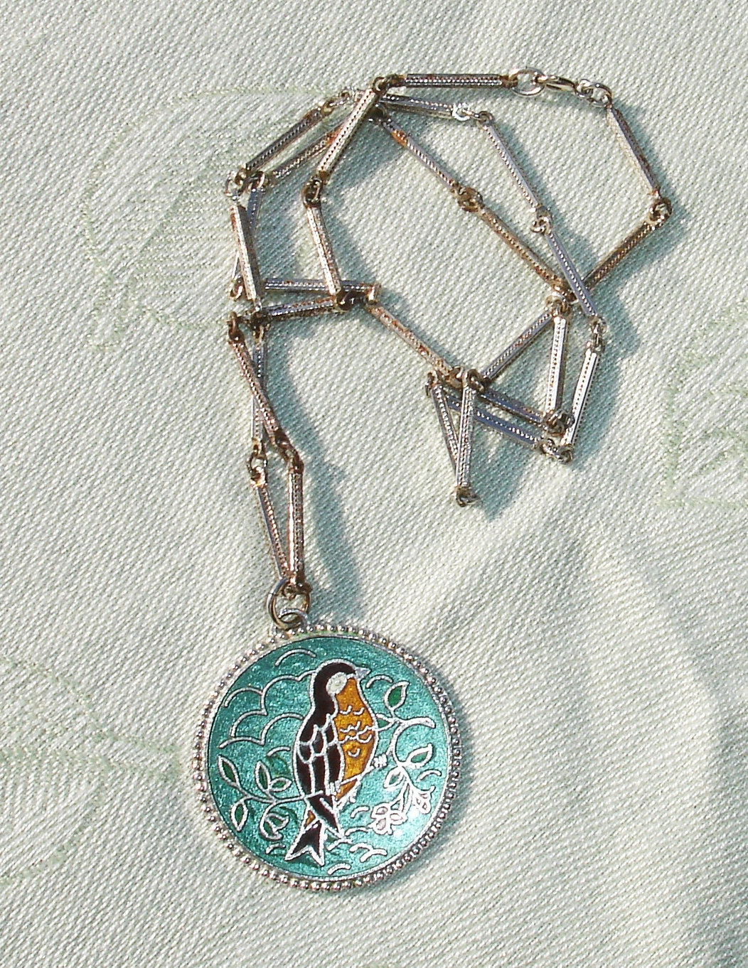 Vintage Sarah Coventry Bird Pendant On Link And 50 Similar Items - Sarah Coventry Pendant Vintage Sarah Coventry Bird Pendant On Link And 50 Similar Items - Sarah Coventry Pendant