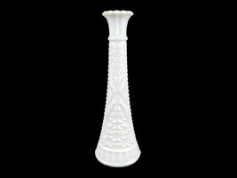 Milk Glass Tapered Bud Vase, Anchor Hocking #1071, Stars & Bars Pattern - $14.65