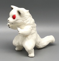 Max Toy White Nekoron image 4