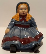 WADE EMILY DOLL Vintage 1998 Toy Box Series Porcelain Figurine  - $14.84