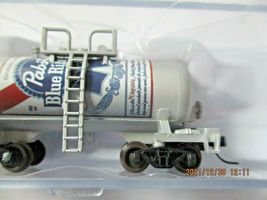 Atlas Trainman # 50005637 Pabst Blue Ribbon Beer Tank Car # 1844 N-Scale image 3