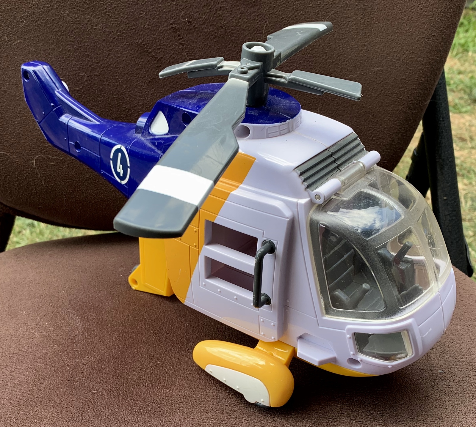 imaginext flight city helicopter not working