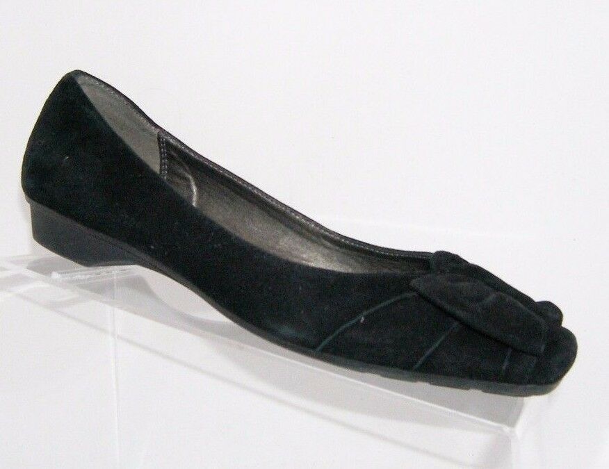 liz claiborne black flats