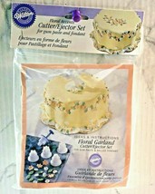 1997 Wilton Floral Accents Cutter/Ejector Set for gum paste and rolled fondant - $12.86
