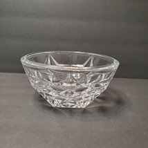 Vintage Tiffany Glass Bowl, Star Design, Cut Lead Crystal 8" Signed, Informatica image 3