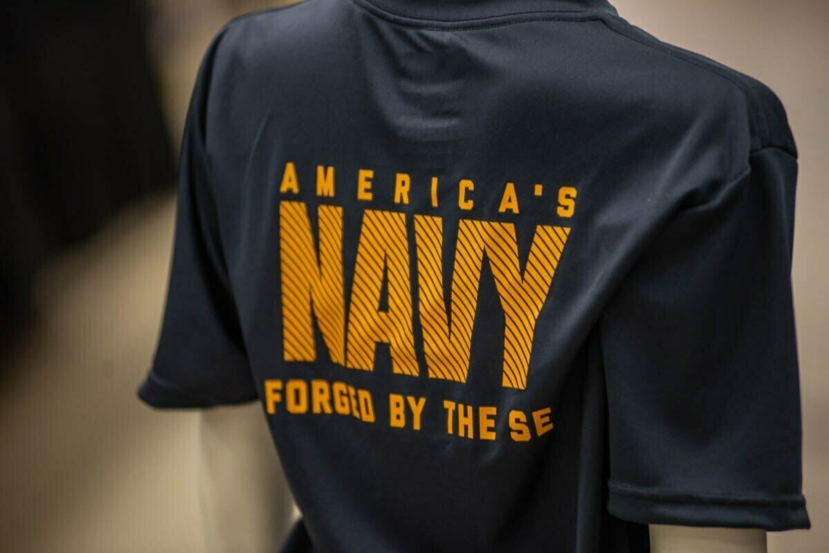 navy pt clothes