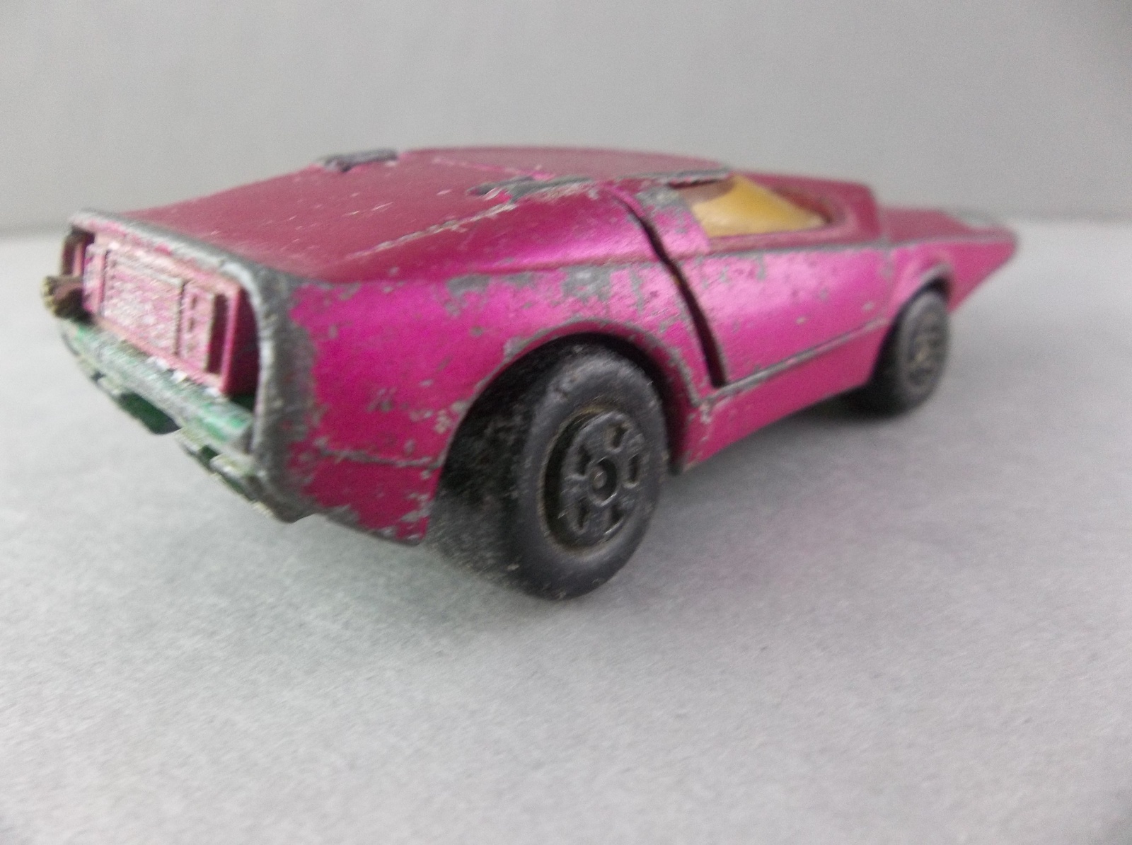 lesney england diecast cars