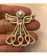 vintage angel pin - $9.90