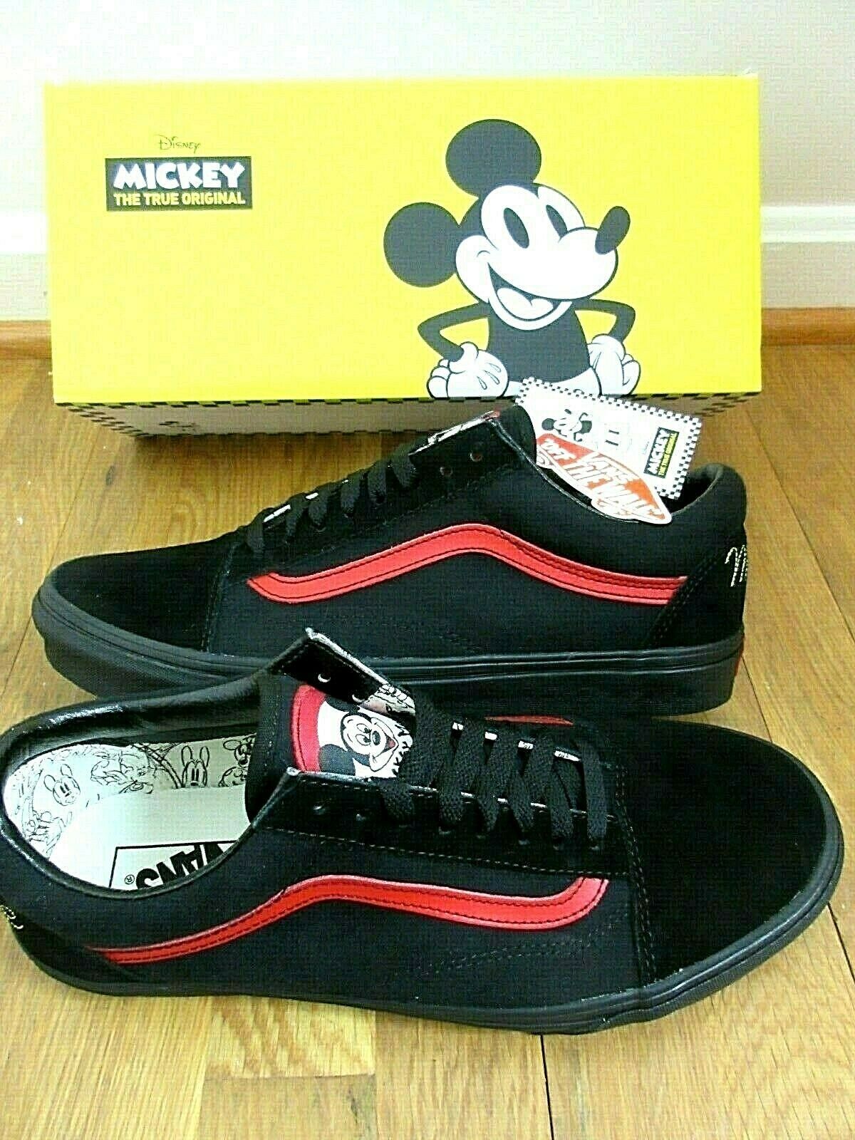 Vans X Disney Mens Old Skool Mickey Mouse Club Skate shoes Black Red Size 13 NWT - Athletic