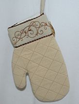 Grasslands Road Brand Cucina Style Set of Two Quilted, Embroidered Light Tan Ove image 3