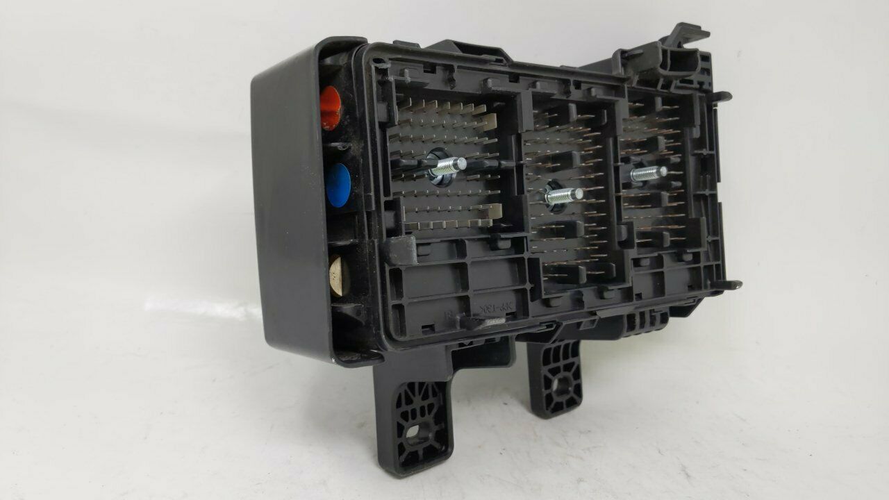 2007-Hyundai-Sonata-Fusebox-Fuse-Box-Relay-Module-48967-...