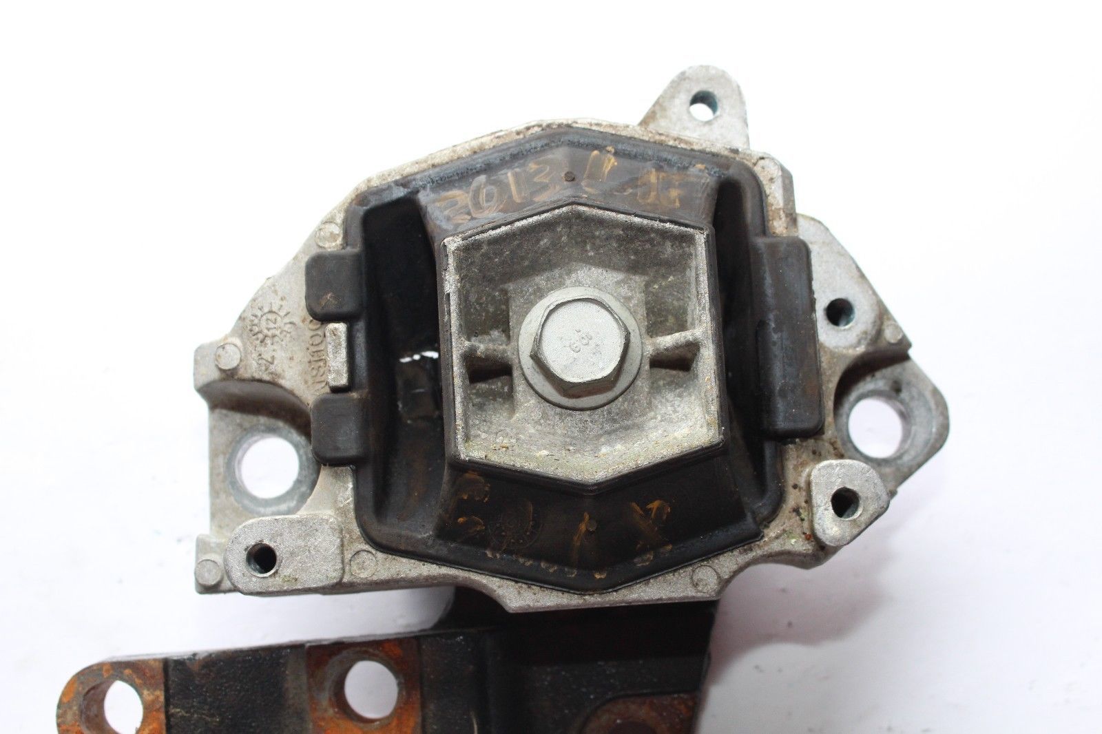 2017 Ford C Max Transmission Mount And 41 Similar Items 2017 Ford C Max Transmission Mount Bracket Y 3811