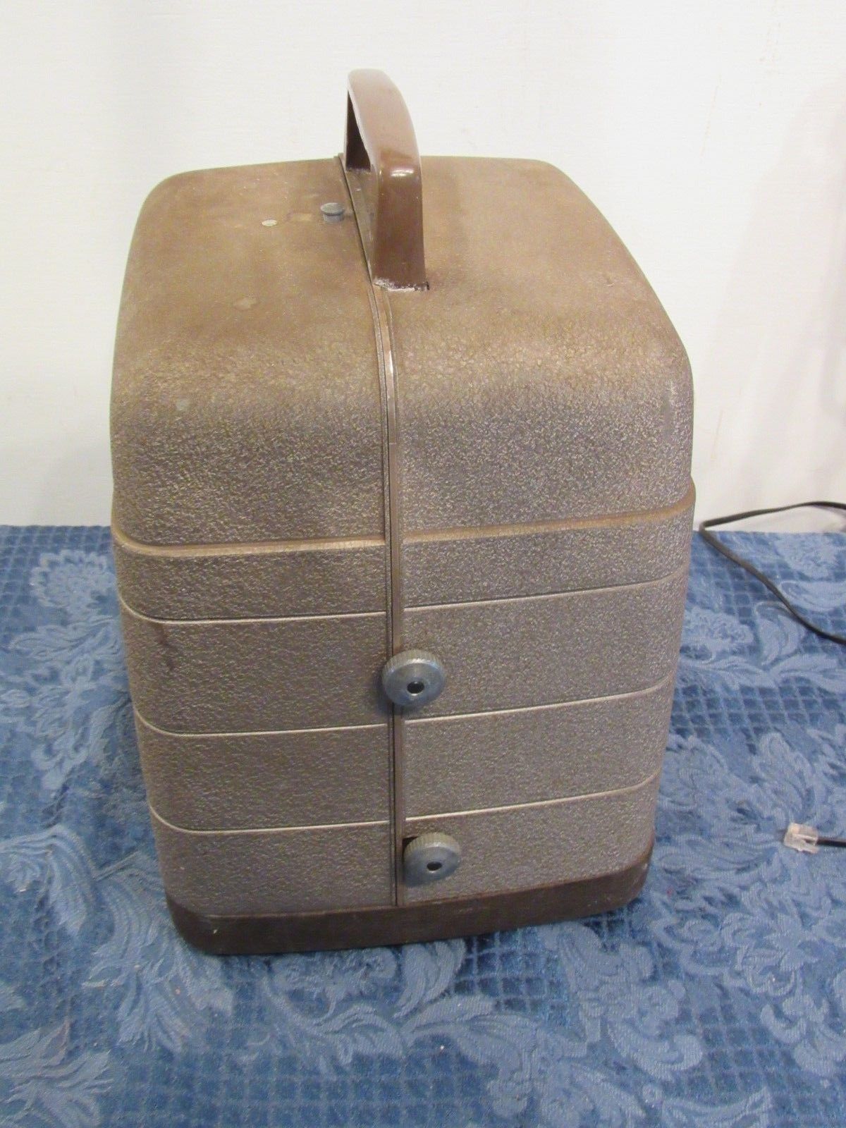 50'S Vintage Antique Bell & Howell 8MM Film Projector Model 253AX Needs